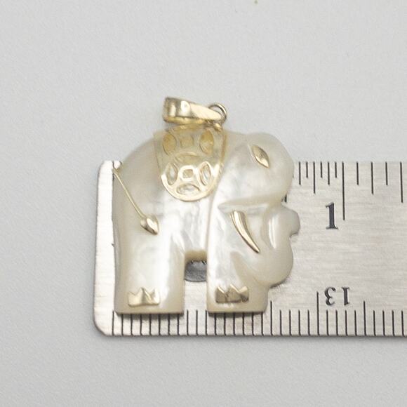 10K Yellow Gold Mother of Pearl Elephant Pendant - Picture 10 of 12